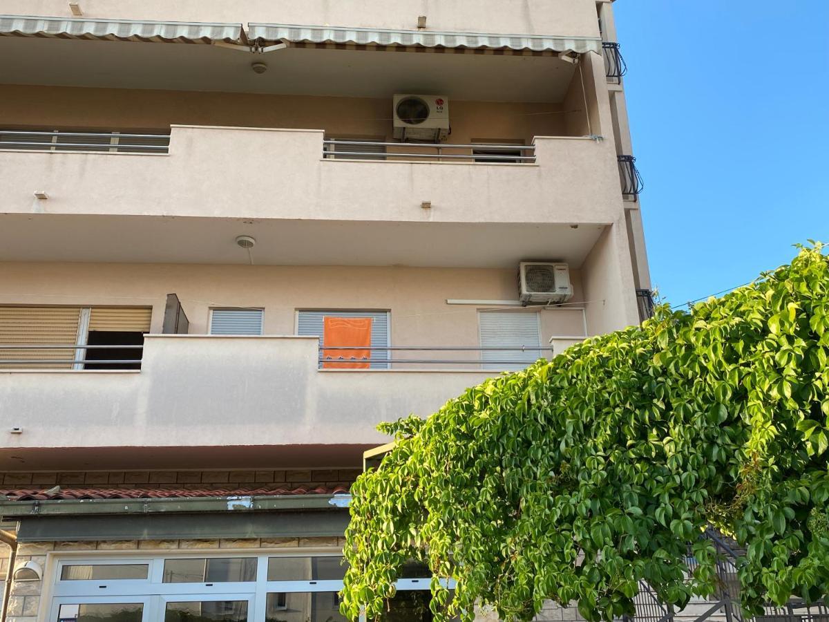 Attractive High Quality Friendly Apartment Split Exterior photo